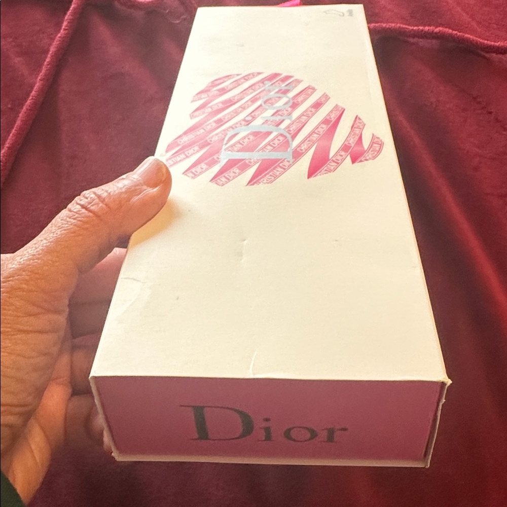 Dior orange, white and Purple woman  Socks Collection - Picture 6 of 8